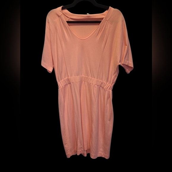 J. Crew Tops - J. Crew Light Coral Short Sleeve Dress Size Medium